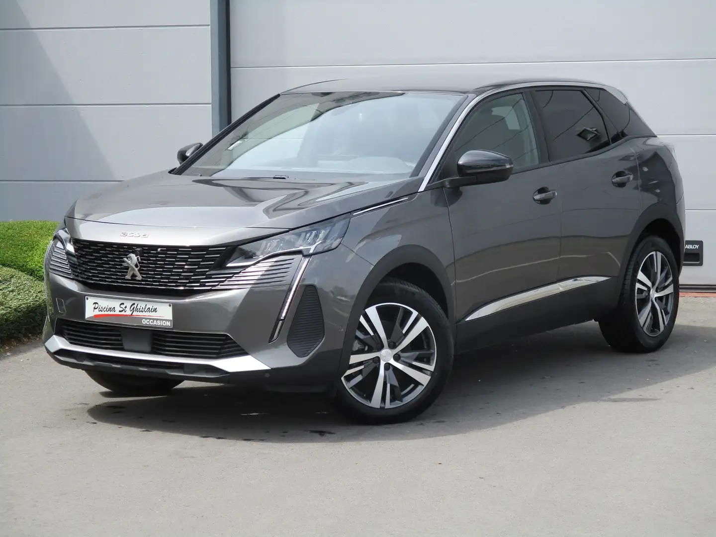 Peugeot 3008 1.2 Turbo MHEV Allure Pack DCT Gris - 1