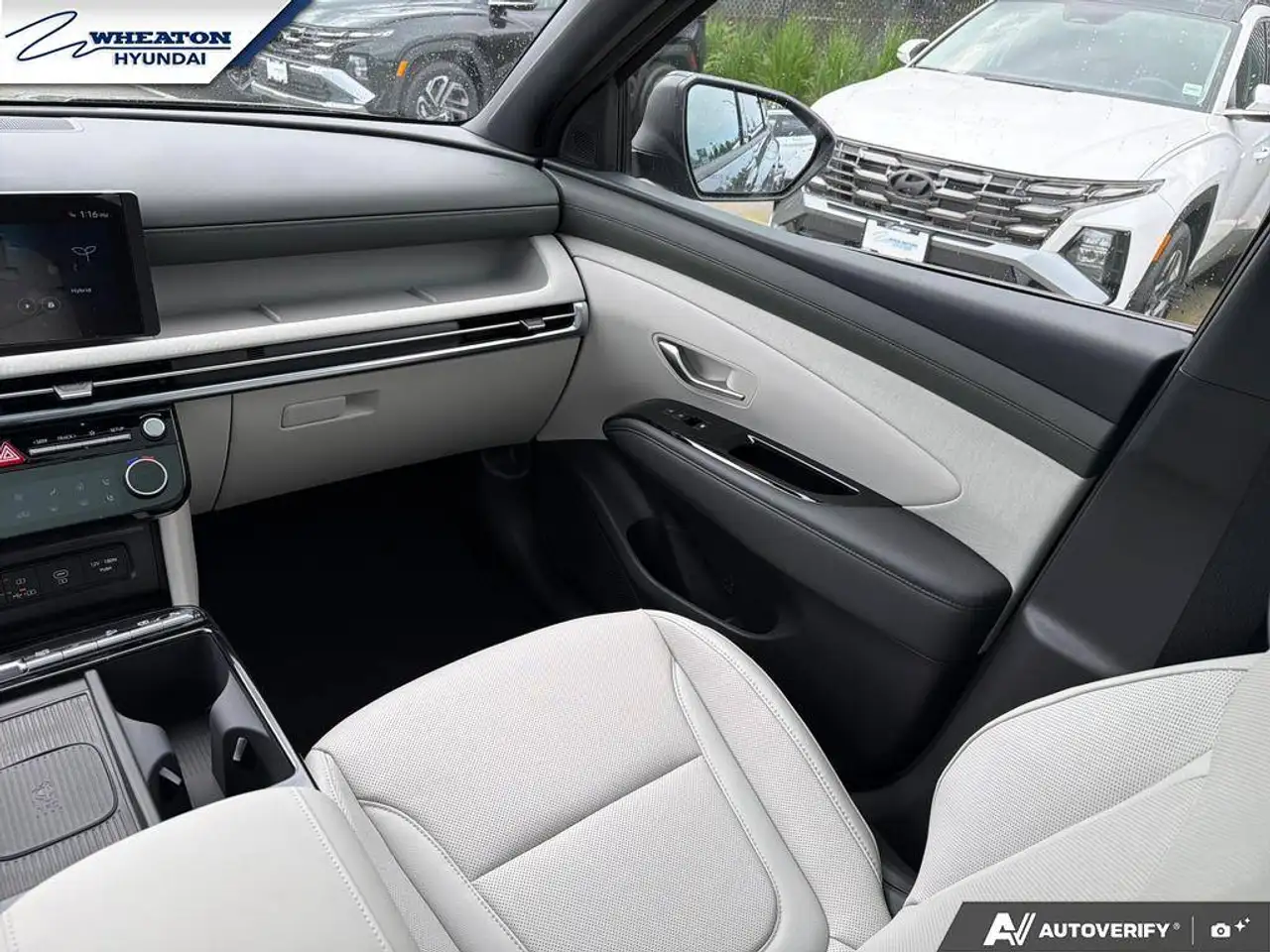 Hyundai TUCSON снимка Hyundai TUCSON