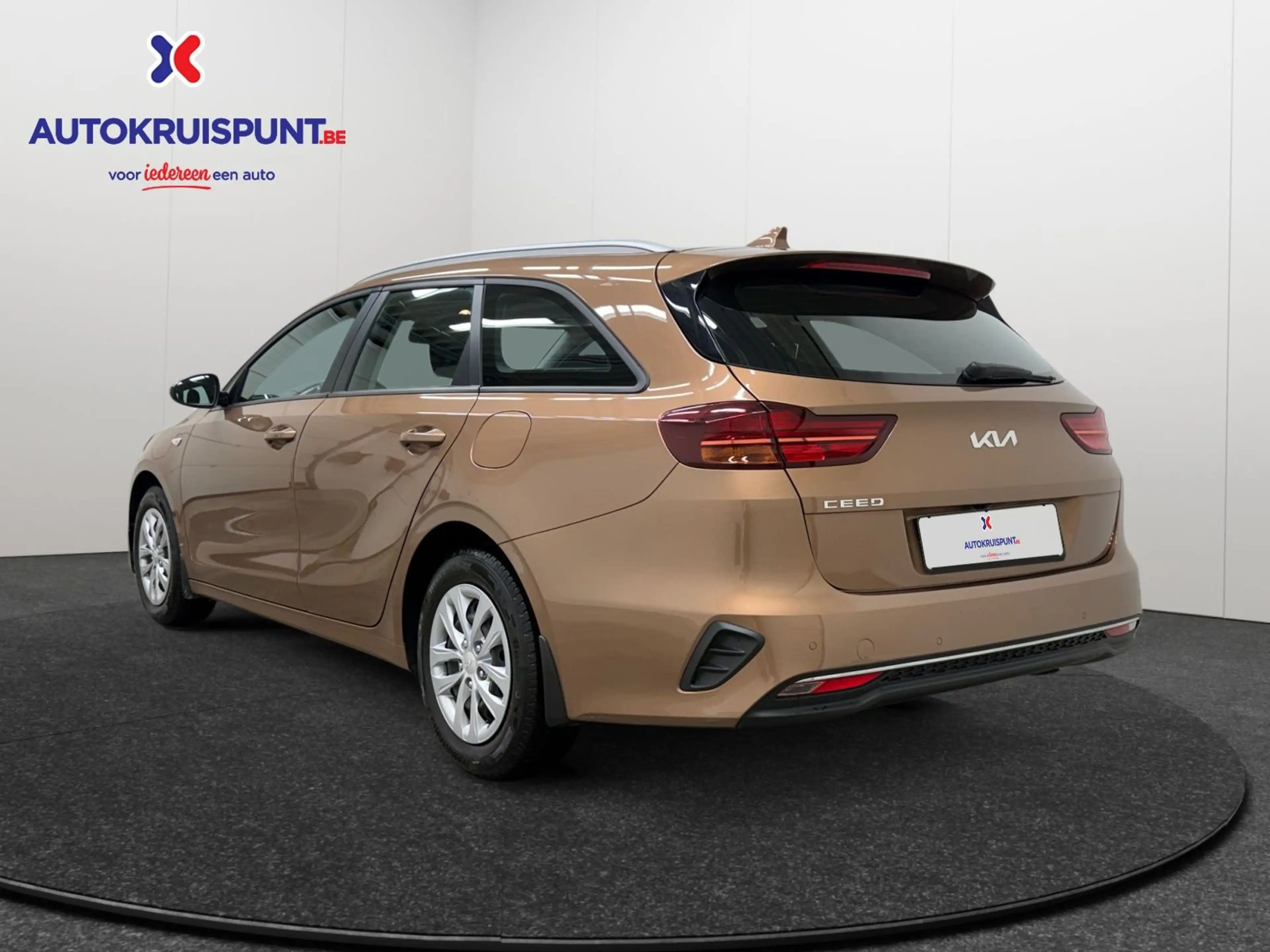 Kia Ceed SW / cee'd SW 1.0T-GDI Pure — photo 4