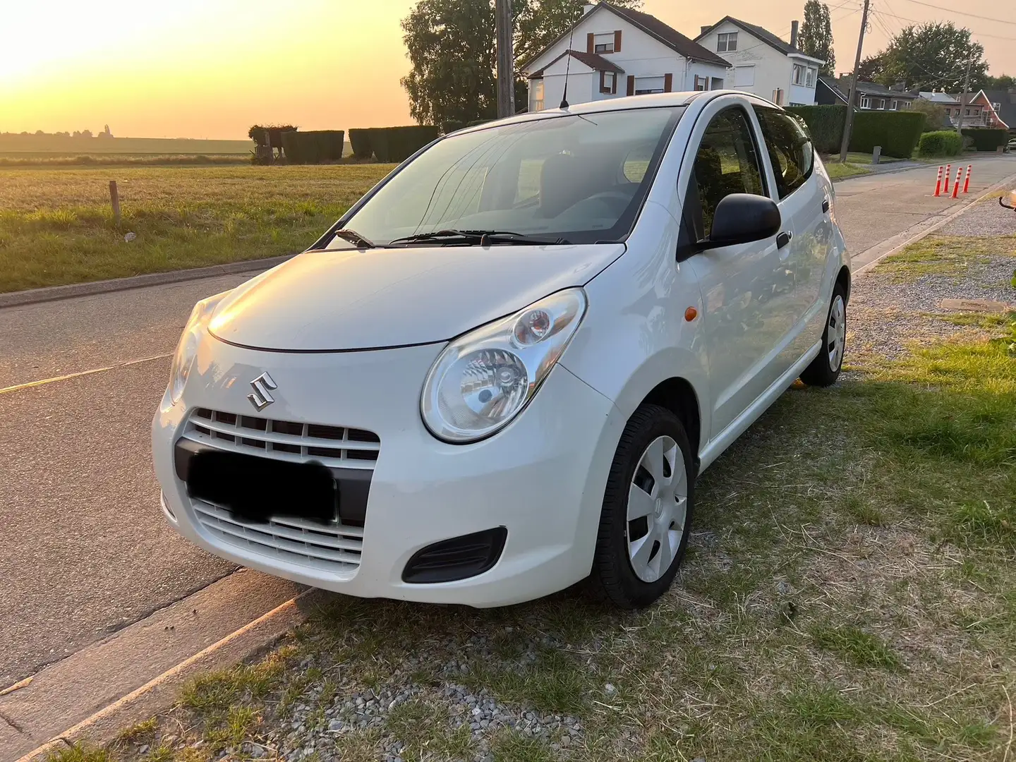 Suzuki Alto 1.0 Club - 1