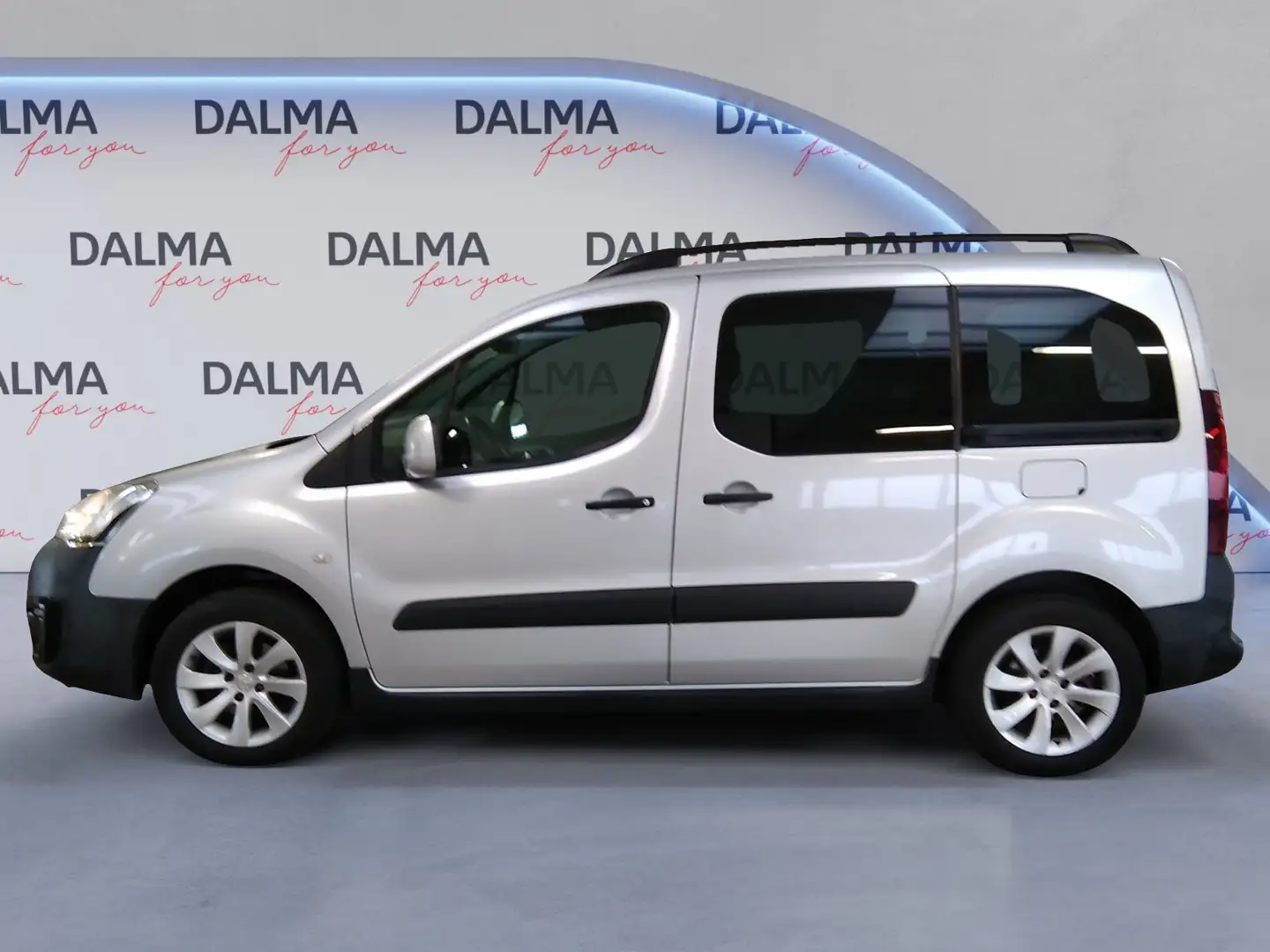 Peugeot Partner 1.6 BlueHDi Outdoor Gris - 2