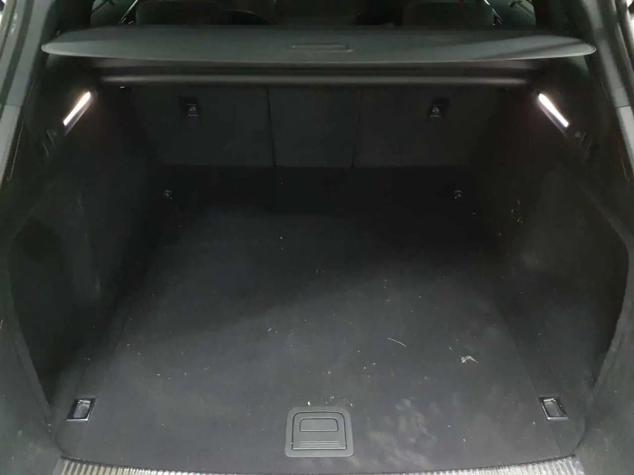 Audi A4 Avant 40 TDI S tronic advanced Navi LED, миниатюра 15