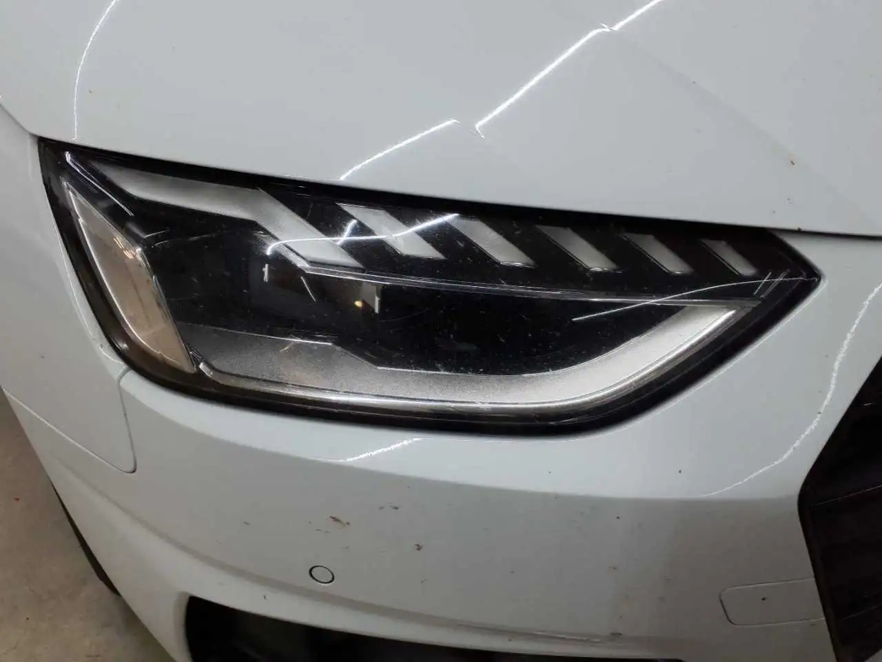 Audi A4 Avant 40 TDI S tronic advanced Navi LED, миниатюра 17