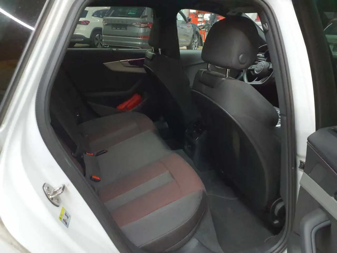 Audi A4 Avant 40 TDI S tronic advanced Navi LED, миниатюра 14