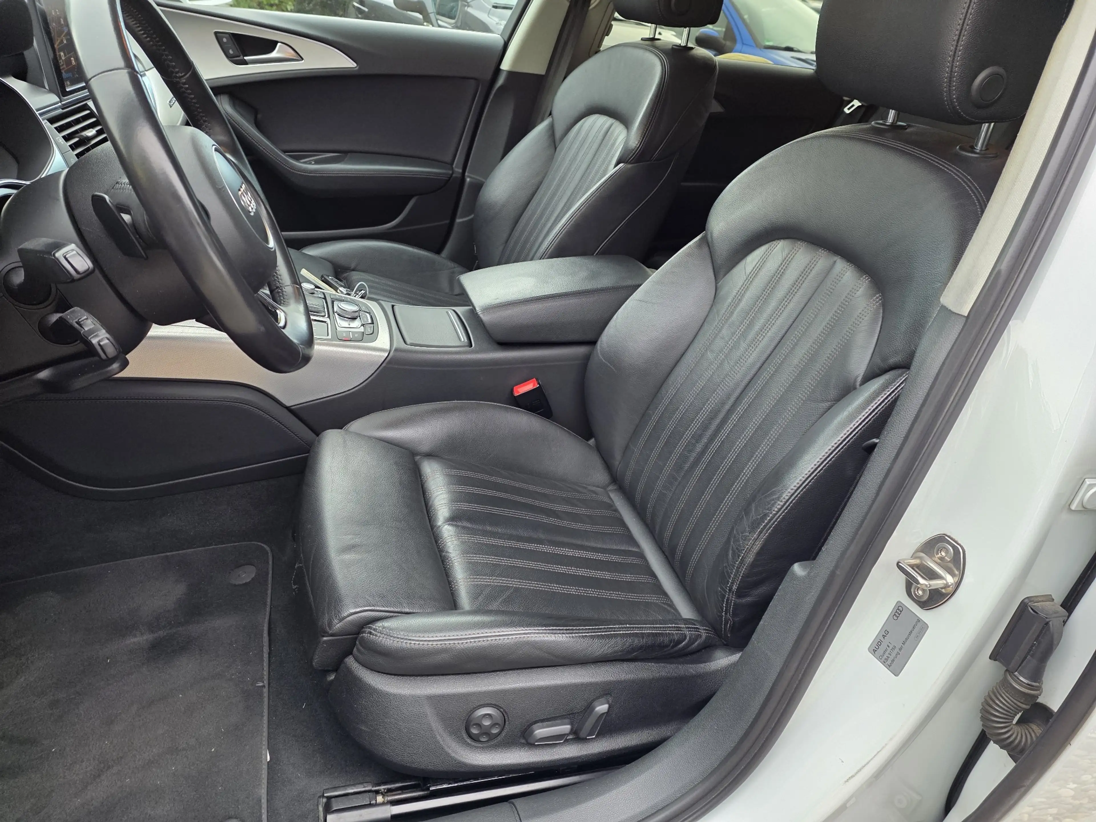 Audi A6 allroad 3.0 TDI°Allroad°Leder°Navi°Bi-Xenon° — photo 12