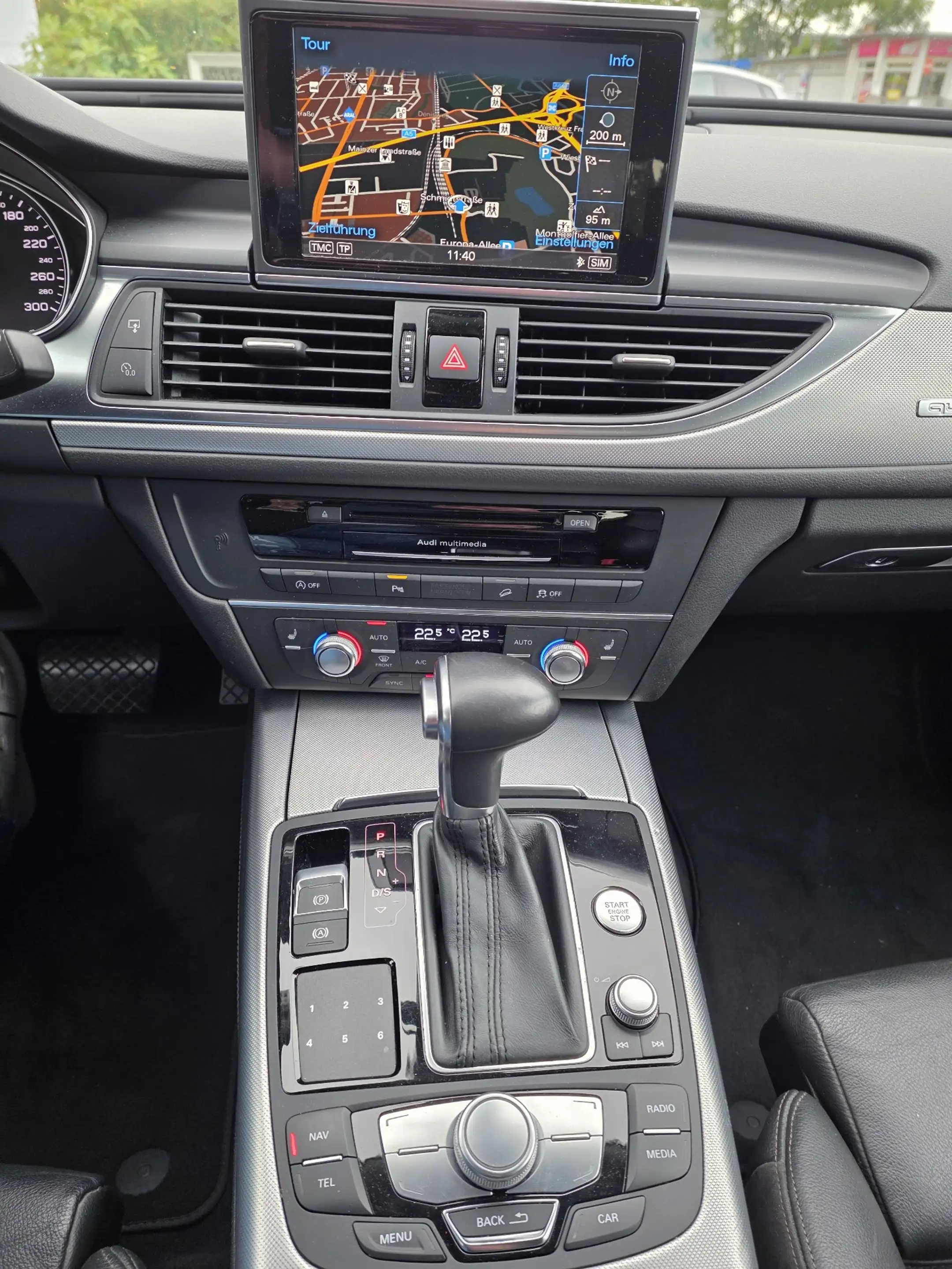 Audi A6 allroad 3.0 TDI°Allroad°Leder°Navi°Bi-Xenon° — photo 15