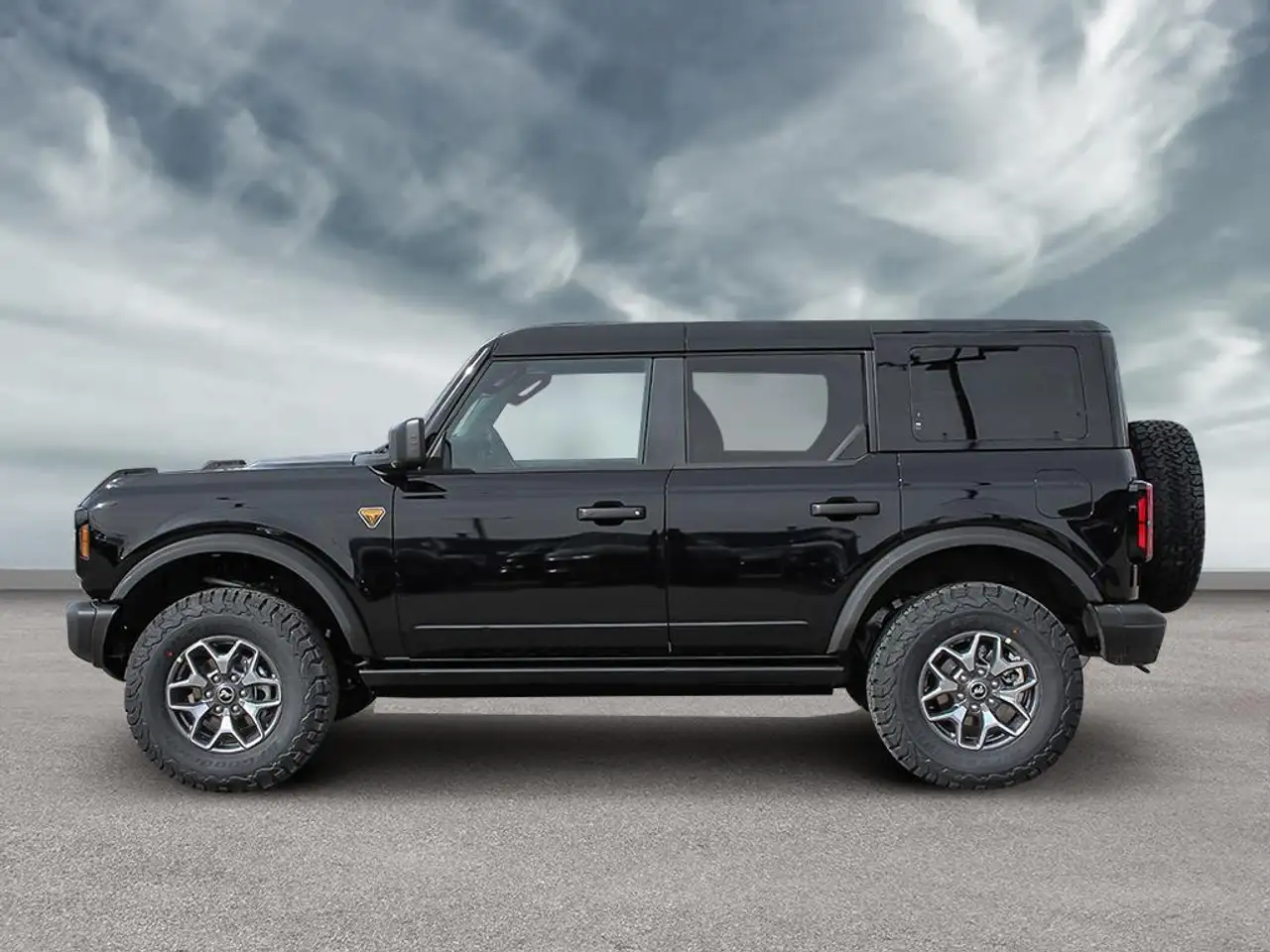 Ford Bronco снимка Ford Bronco