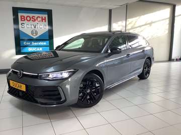 1.5 eHybrid R-Line Edition 200 KW Panoramadak /tre