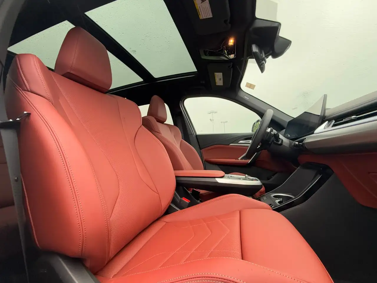BMW X1 снимка BMW X1