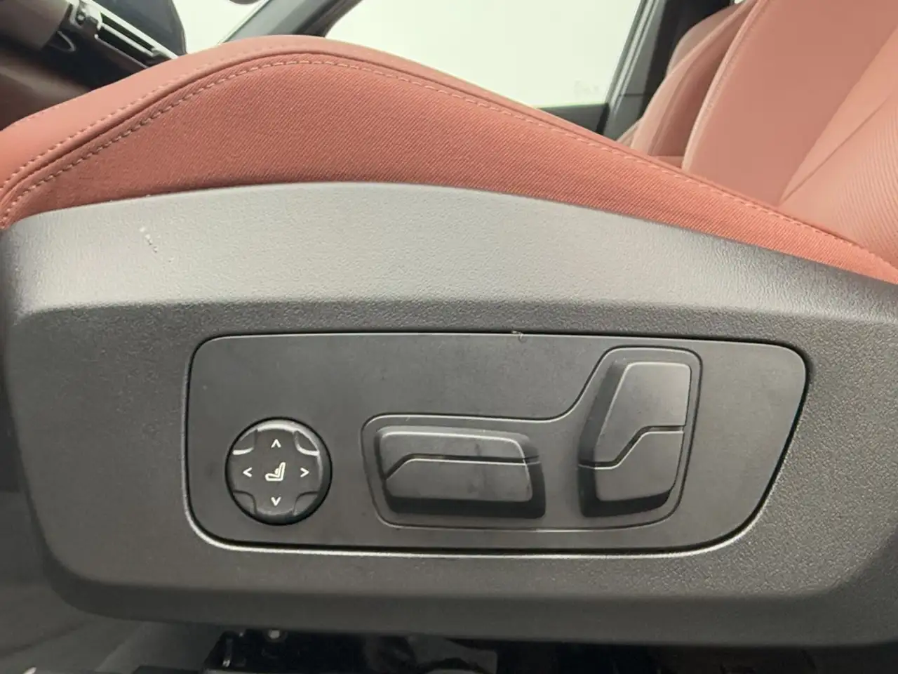 BMW X1 снимка BMW X1