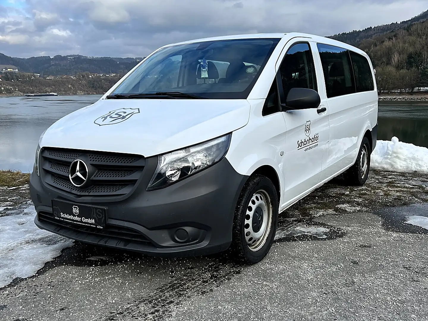 Mercedes-Benz Vito Tourer Family 114 BlueTEC kompakt Aut. Weiß - 1