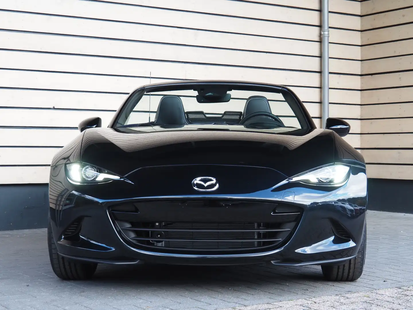 Mazda MX-5 1.5 SkyActiv-G 132 Homura - Recaro - Brembo - Nu m Noir - 2