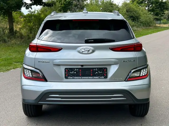 Hyundai Kona view 5