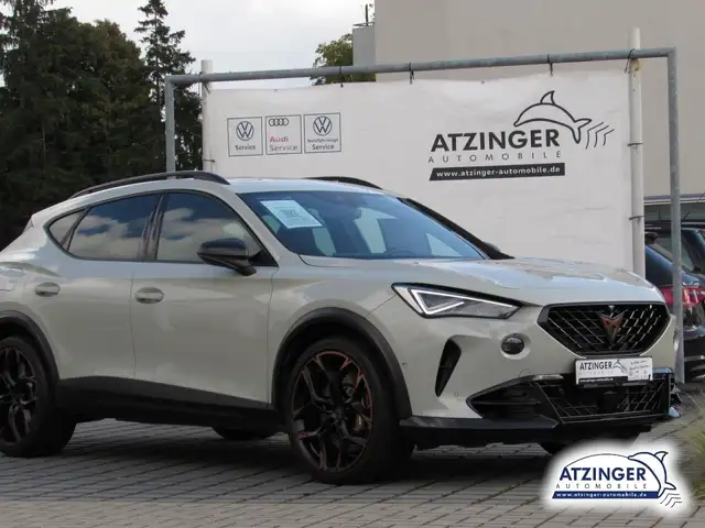 CUPRA Formentor VZ5 2,5 TSI DSG 4Drive ACC Klima Navi Einparkhilfe