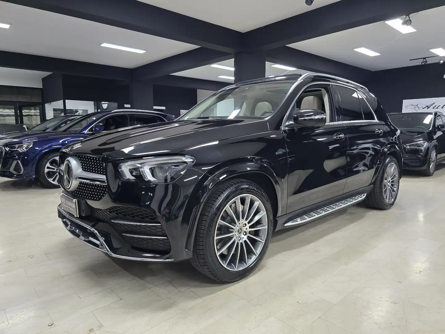 Mercedes-Benz GLE 350 GLE 2021 de phev (eq-power) Premium Plus 4matic Noir - 1