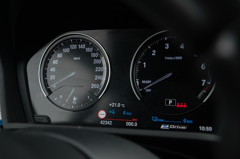 BMW X2 xDrive25e | Pano| DAB | Apple carplay | HUD — photo 4
