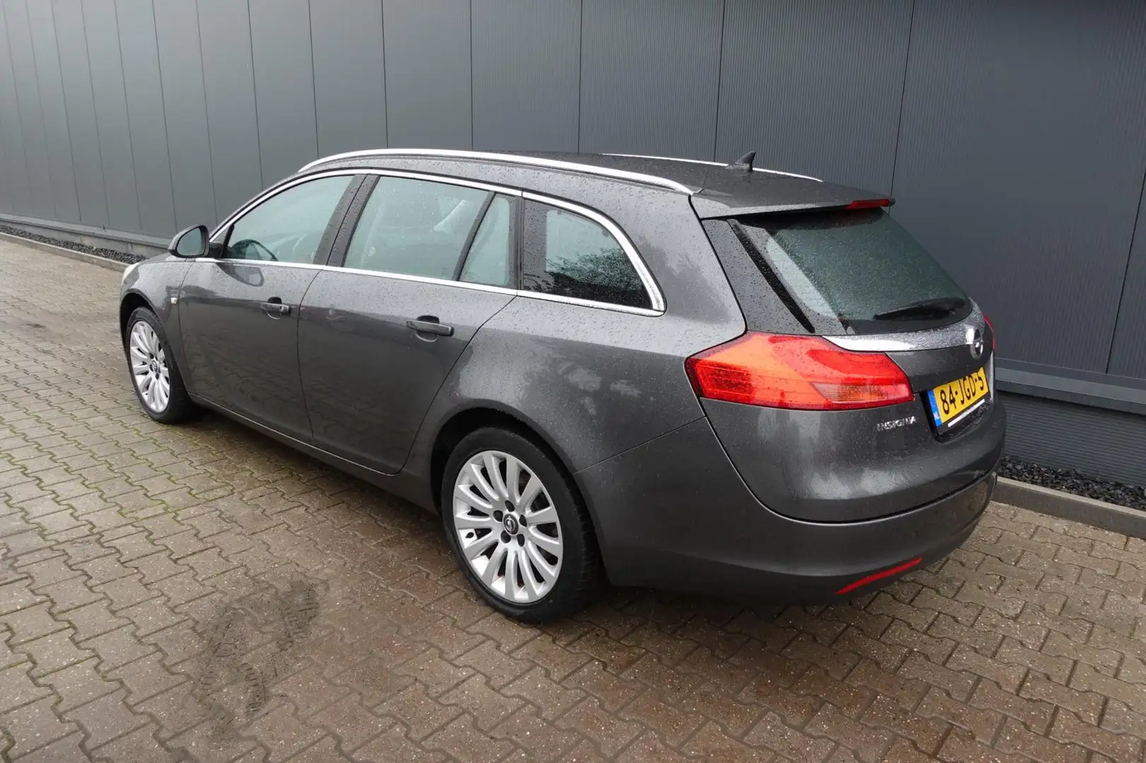 Opel Insignia Sports Tourer 1.8 Edition Grijs - 2