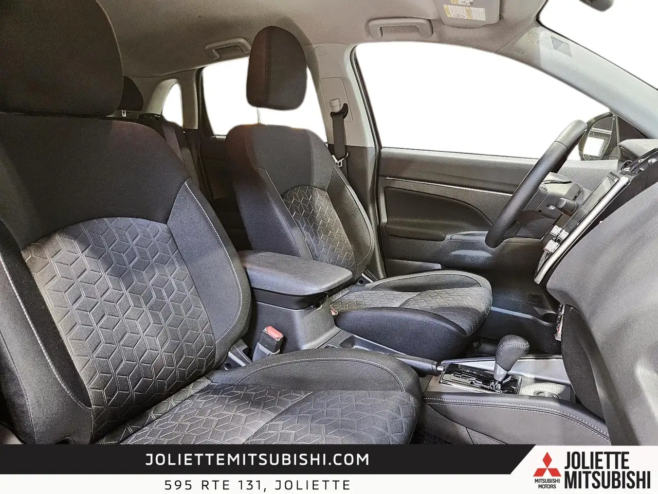 Mitsubishi RVR снимка Mitsubishi RVR