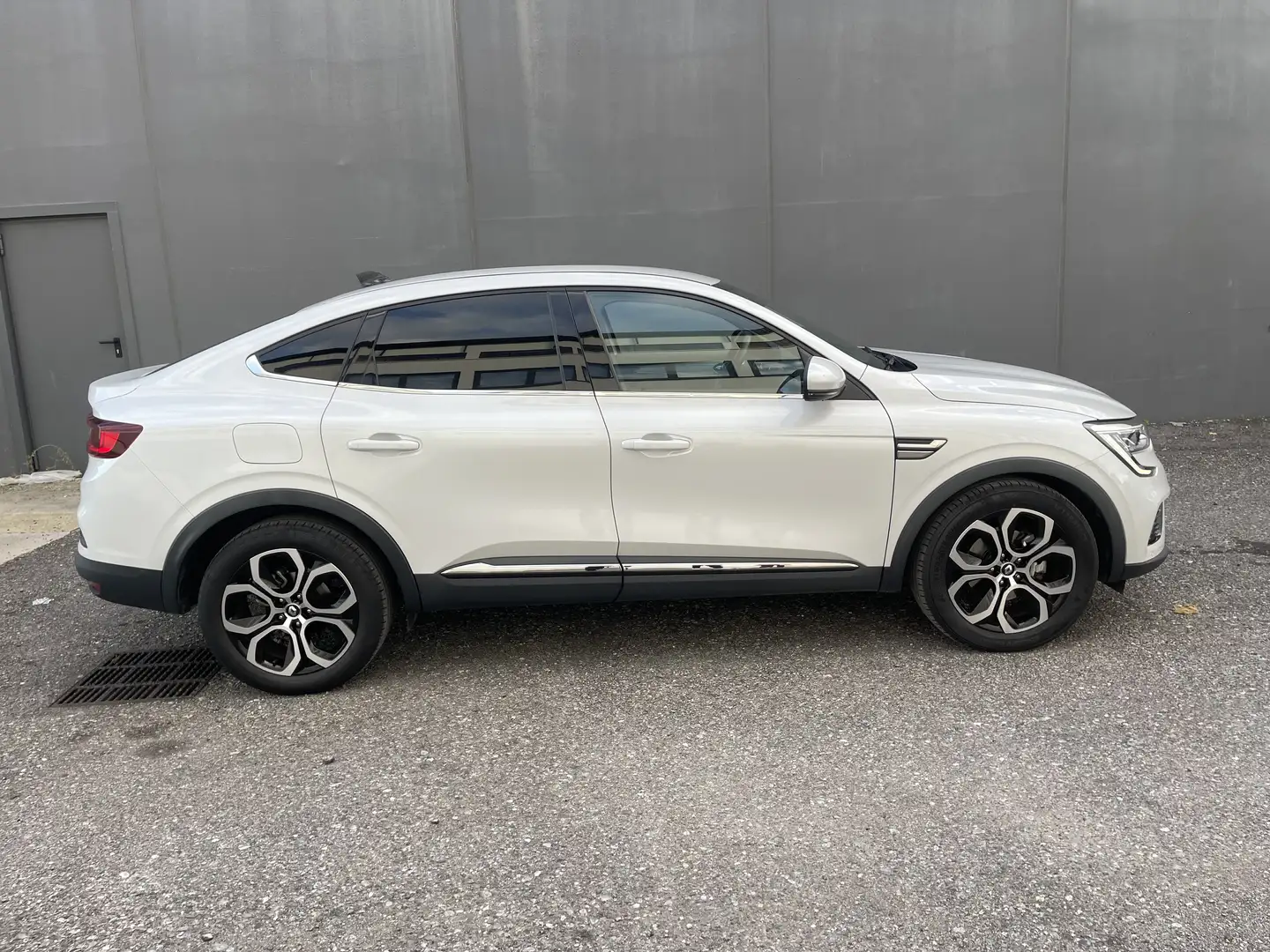 Renault Arkana 1.6 E-Tech full hybrid Techno 145cv - 2