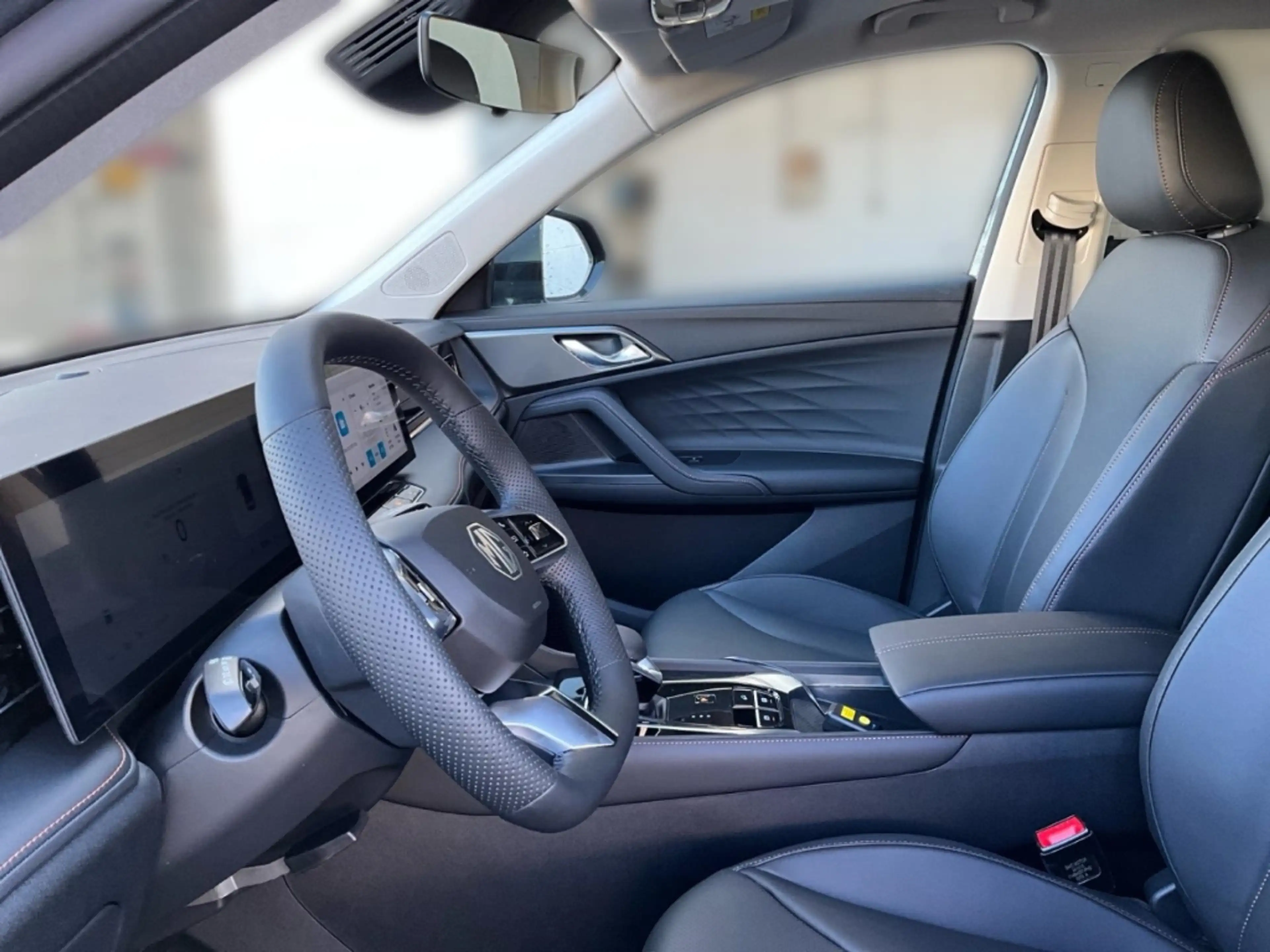 MG HS PHEV Luxury Navi Kamera Totwinkel PDC Leder El. He — photo 9