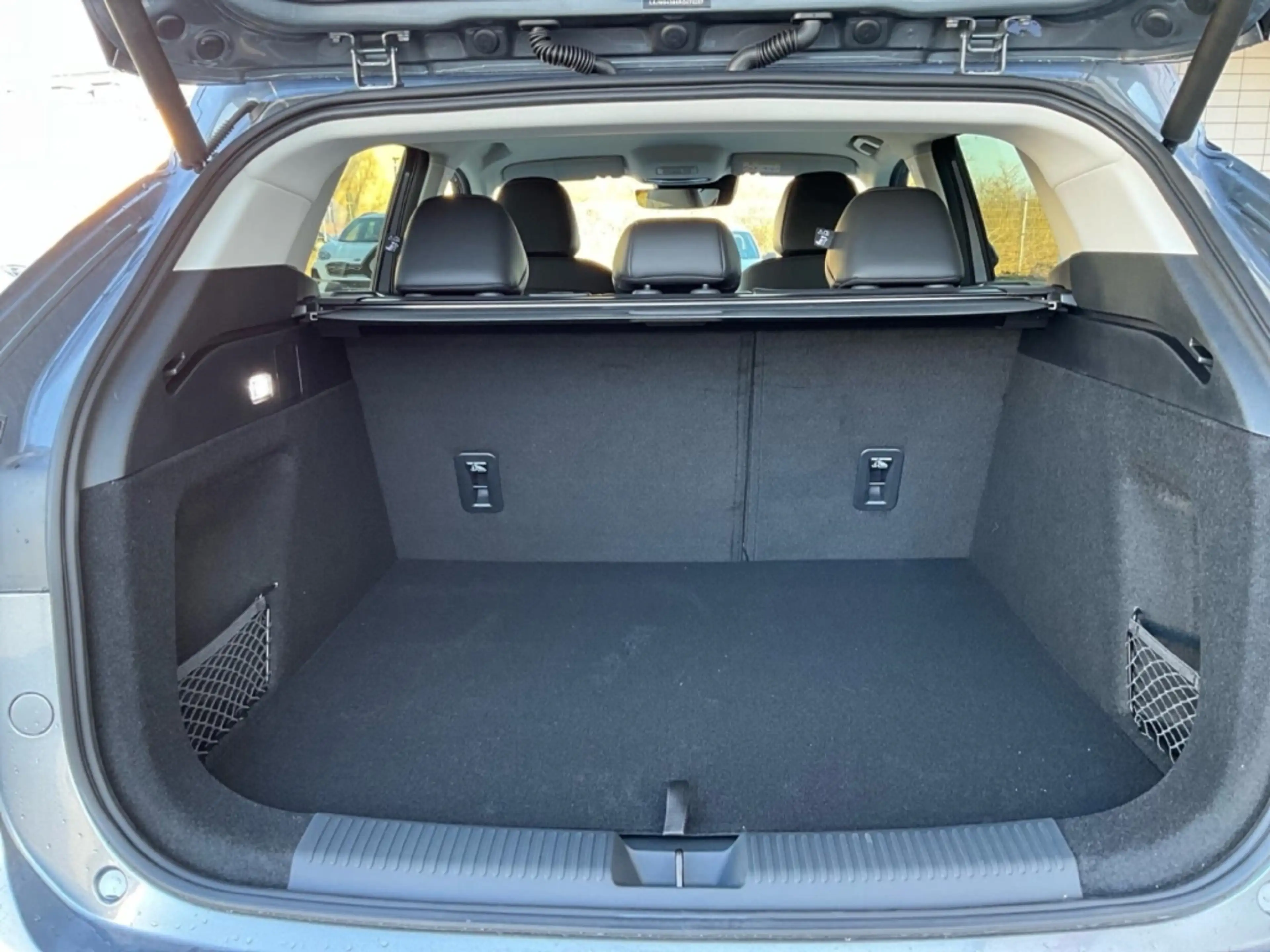 MG HS PHEV Luxury Navi Kamera Totwinkel PDC Leder El. He — photo 14