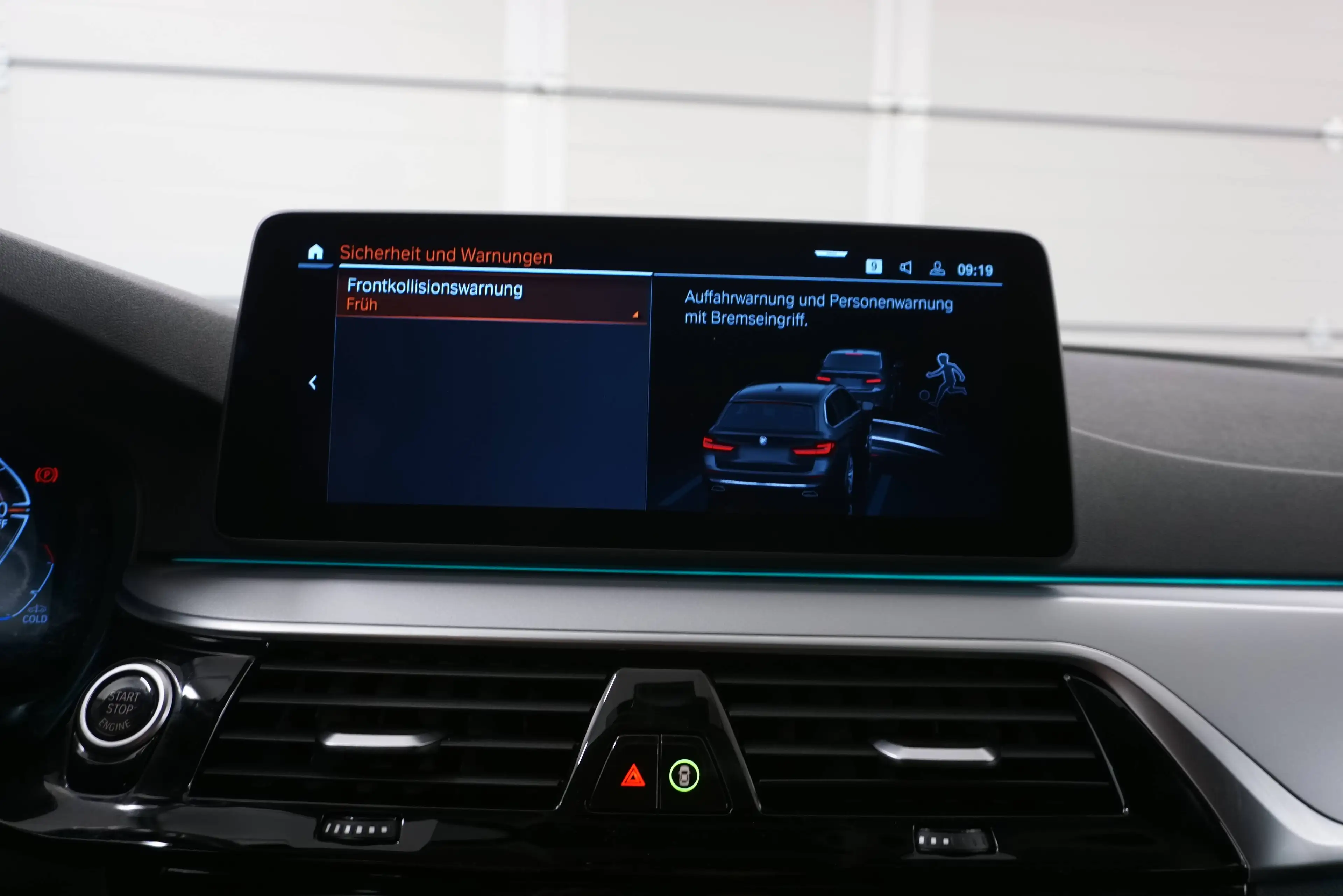 BMW 520 d Sport // M-Lenkrad // Lederausstattung — photo 9