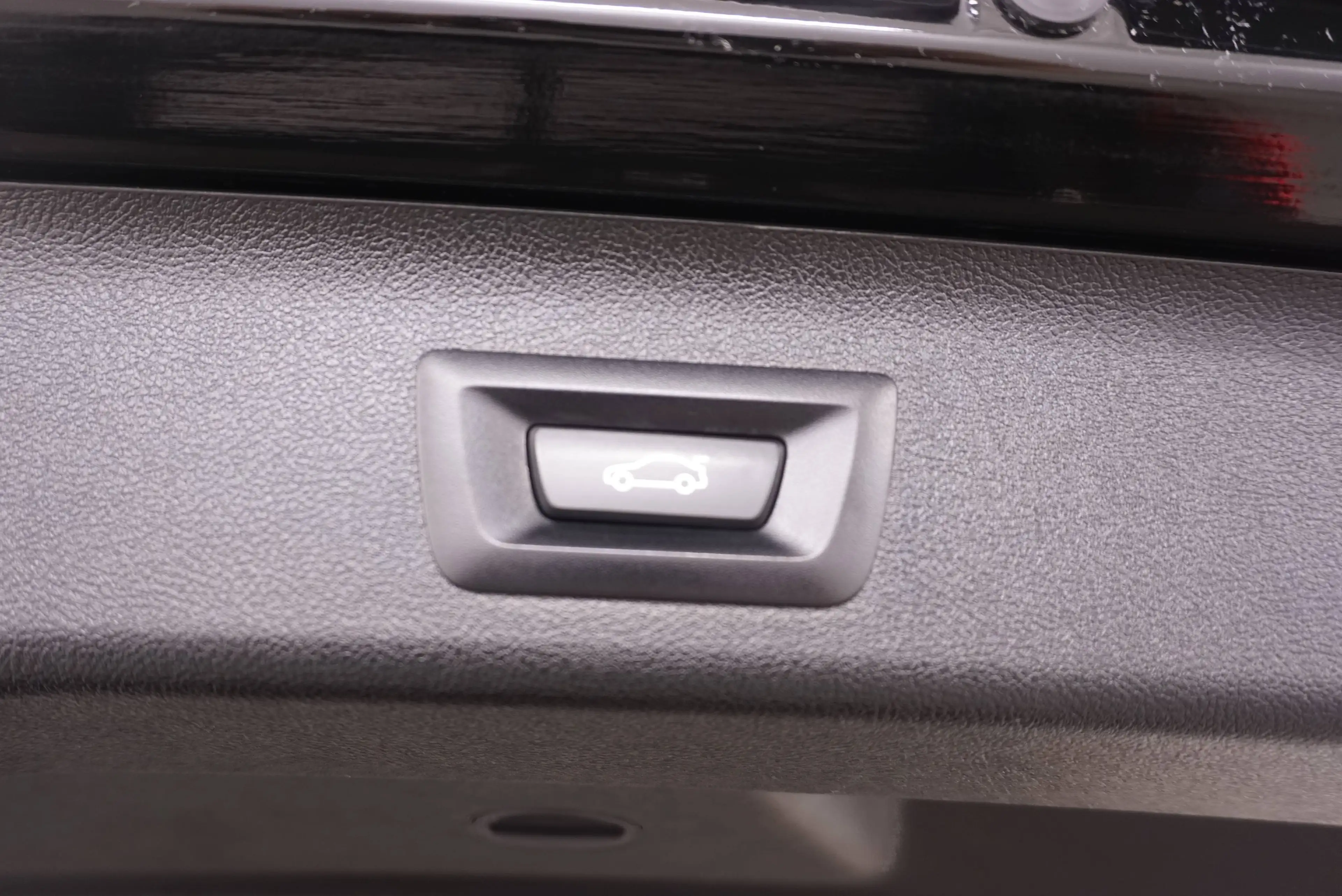 BMW 520 d Sport // M-Lenkrad // Lederausstattung — photo 21
