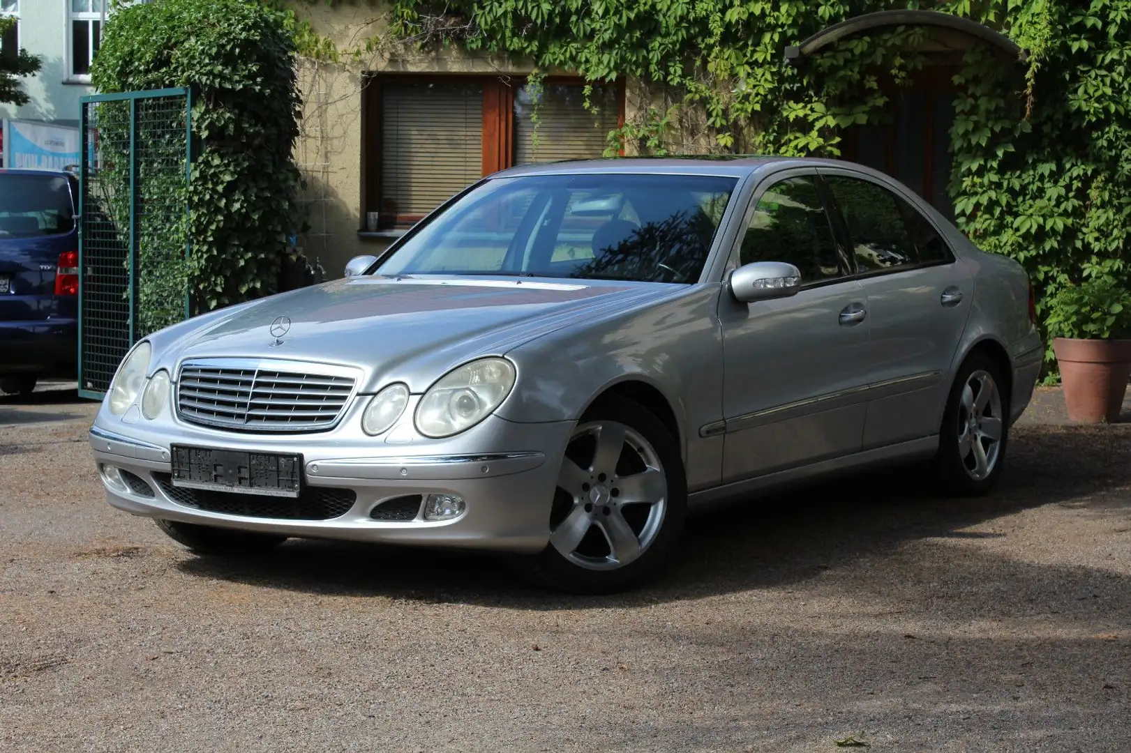 Mercedes-Benz E 320 CDI*TÜV 11/2026* Silber - 1