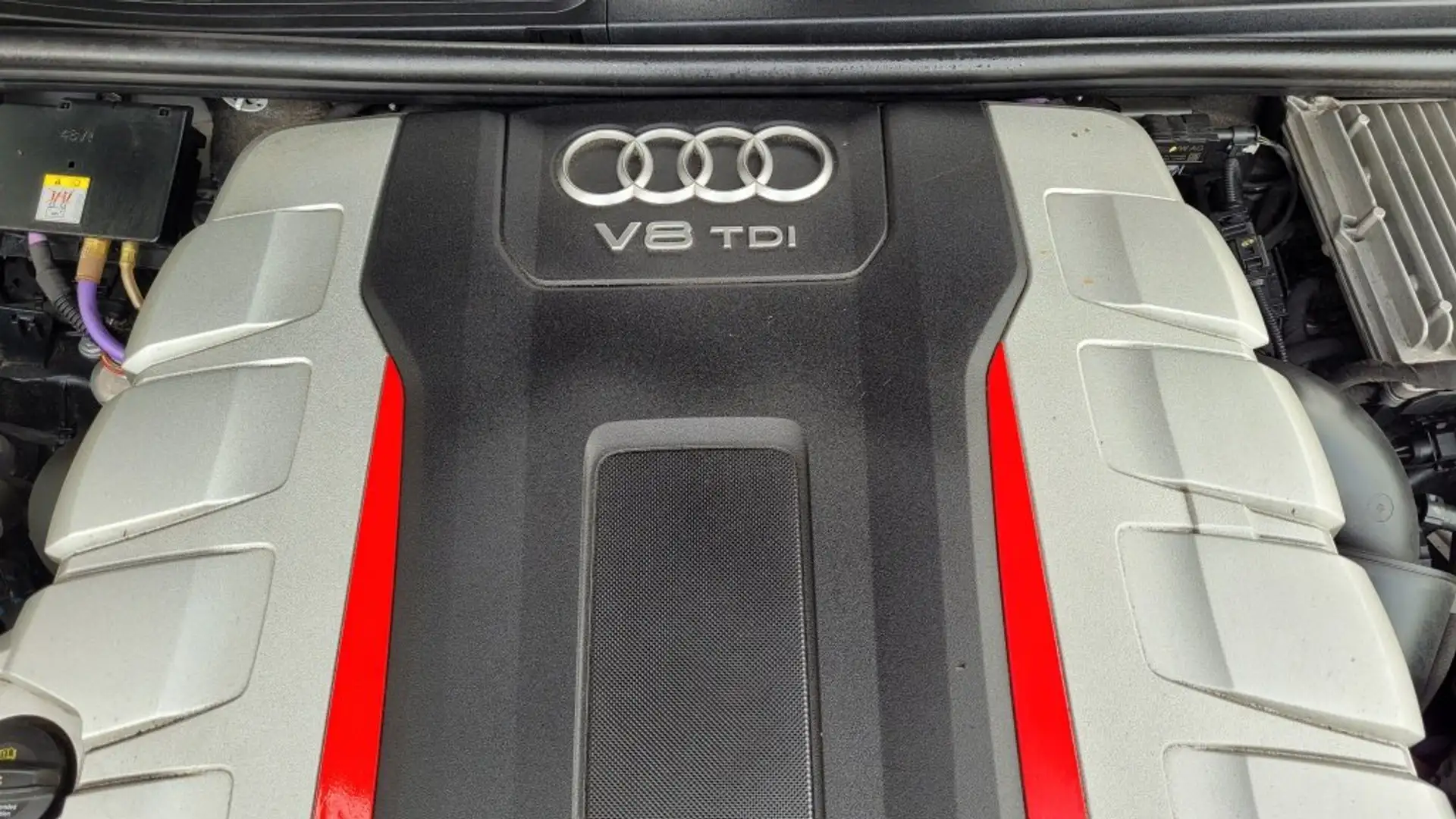Audi SQ7 4.0 TDI quattro Schwarz - 2