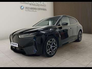 xDrive40 326ch