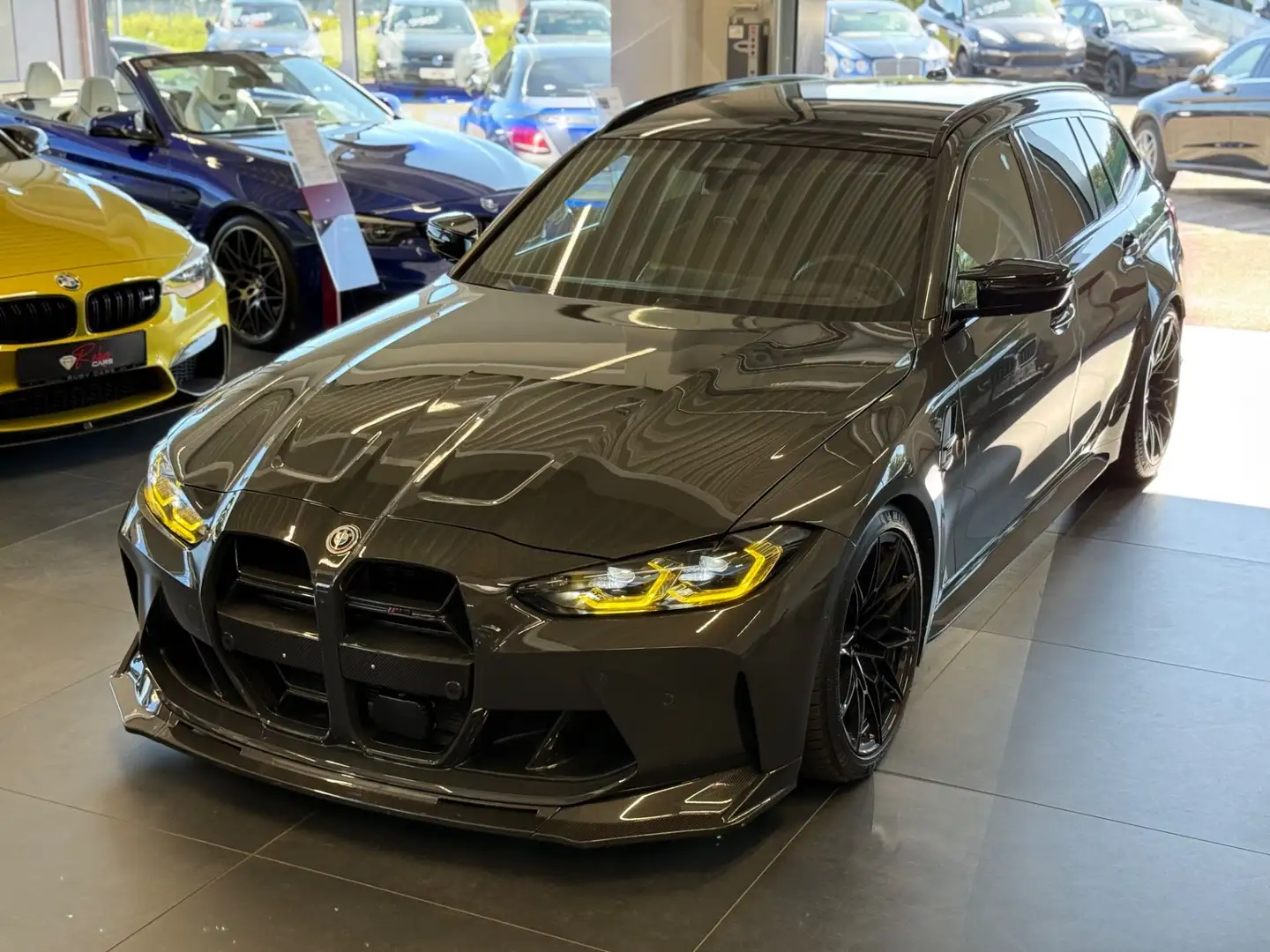 BMW M3 Competition M xDrive Touring Aut. Grau - 1