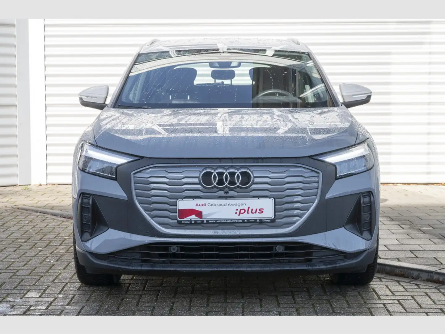 Audi Q4 e-tron Gris - 2