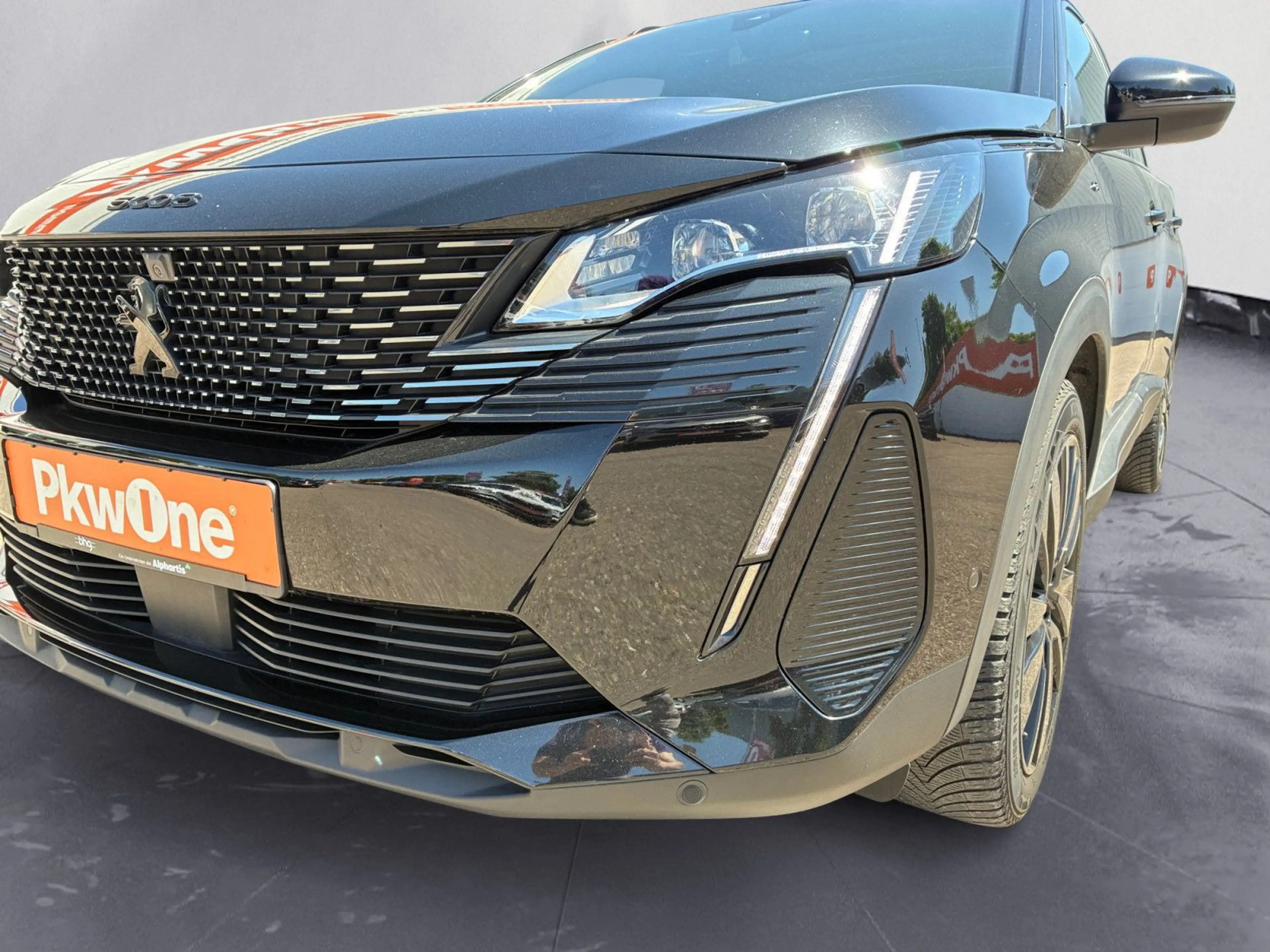 Peugeot 5008 Hybrid 136 e-DSC NAVI*PDC*LED*KAMERA*SHZ*KL — photo 11