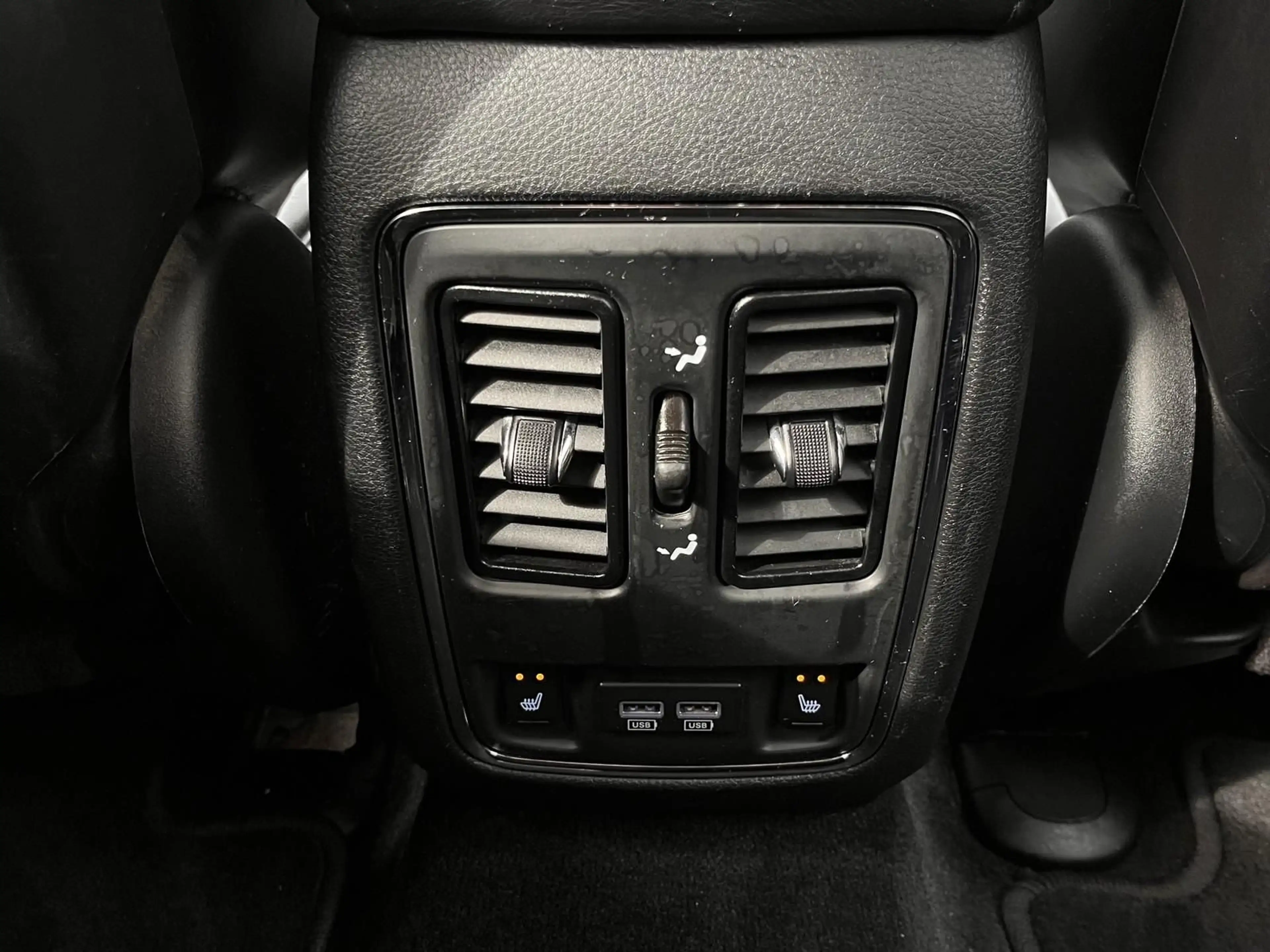 Jeep Grand Cherokee 3.0 Summit/4X4/ACC/PANO/KAM/NAVI/ — photo 11