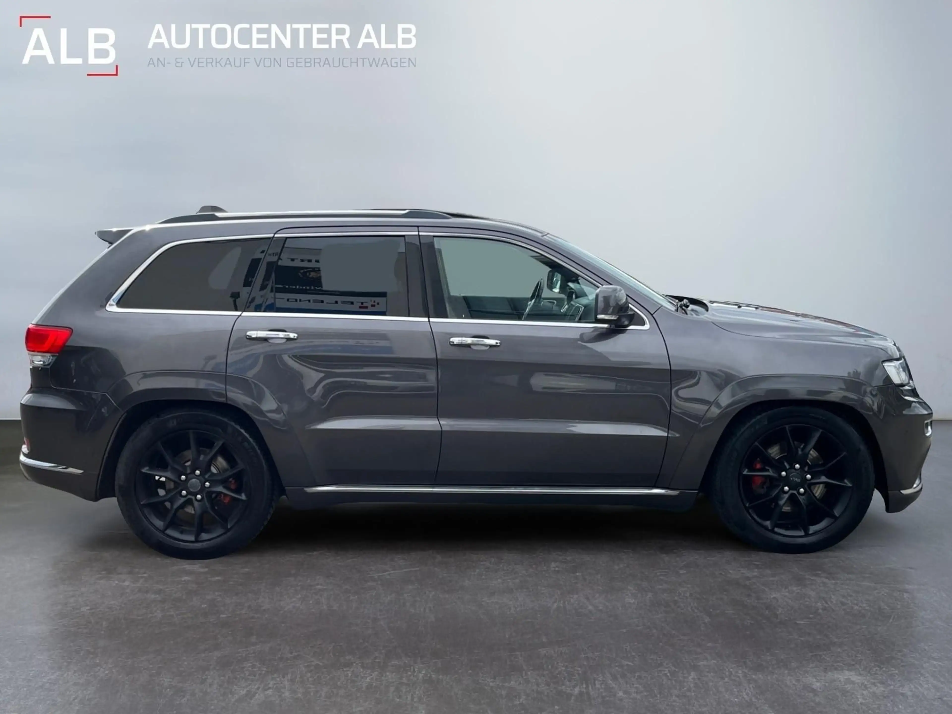 Jeep Grand Cherokee 3.0 Summit/4X4/ACC/PANO/KAM/NAVI/ — photo 5