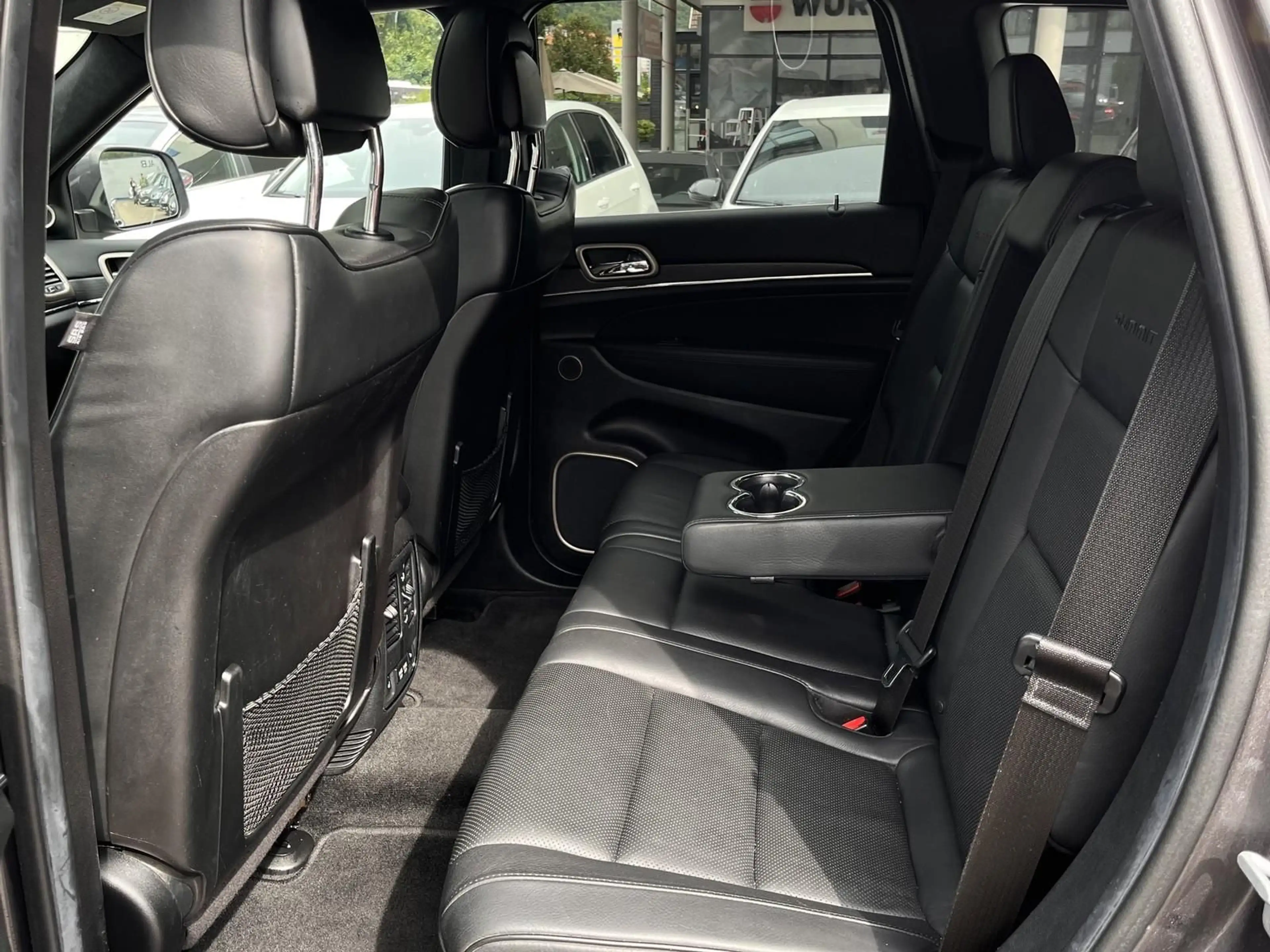 Jeep Grand Cherokee 3.0 Summit/4X4/ACC/PANO/KAM/NAVI/ — photo 10