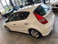 Hyundai i30 FIFA WM Edition*2. Hand*Klima*TÜV* Weiß - thumbnail 26