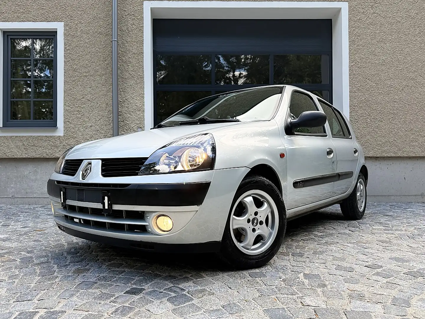Renault Clio 1,2 *Pickerl 06/27*Klima* Silber - 1