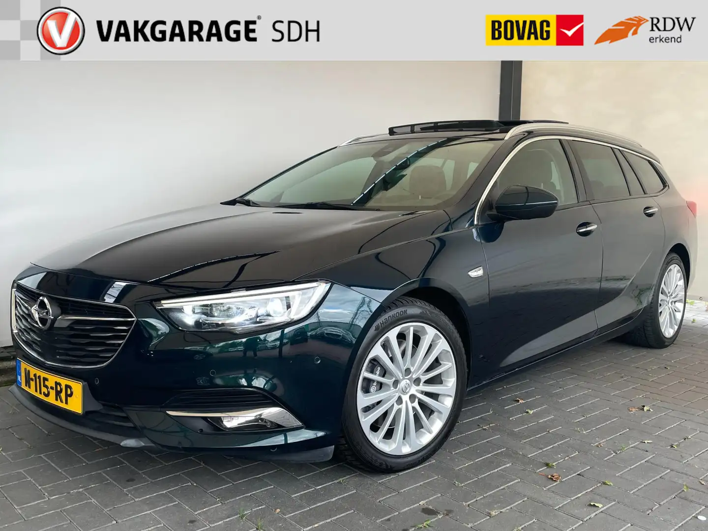 Opel Insignia Sports Tourer 2.0 Turbo 4x4 Business Executive|Ful Vert - 1