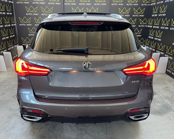 MG HS view 5