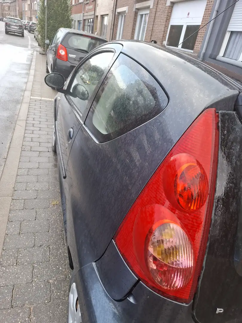 Peugeot 107 1.0i Urban - 1