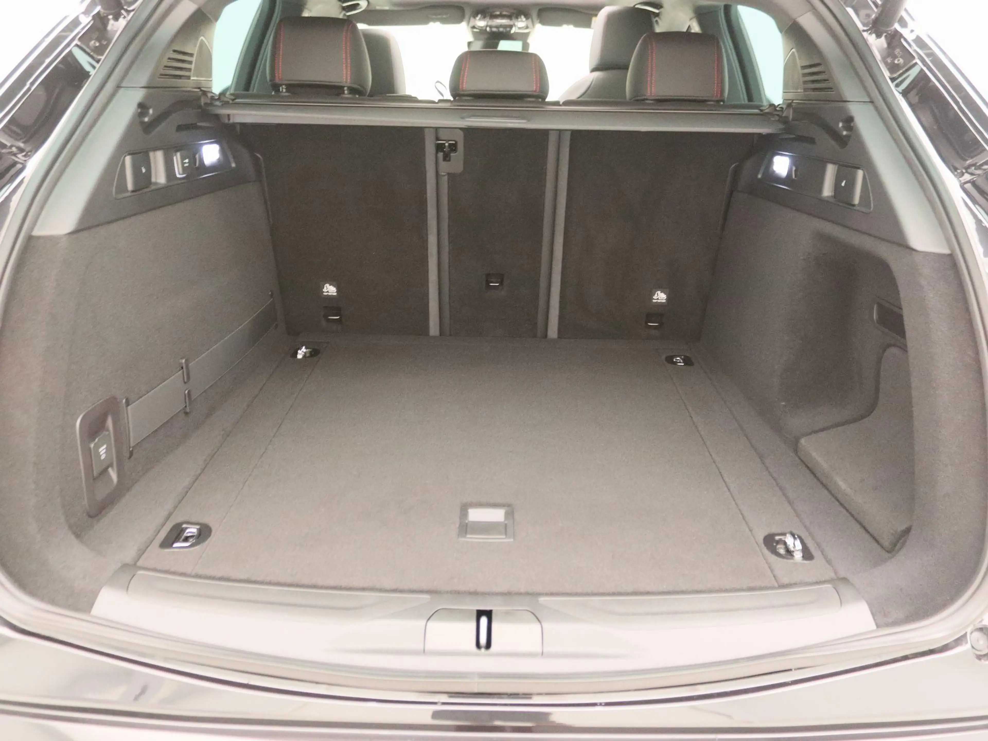 Maserati Grecale AWD Folgore 105kWh | Sonus faber audio | 3D Carbon — photo 14