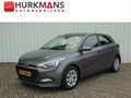 Hyundai i20 1.2i 5-DRS COMFORT NL-AUTO PERFECT ONDERHOUDEN Grijs - thumbnail 1