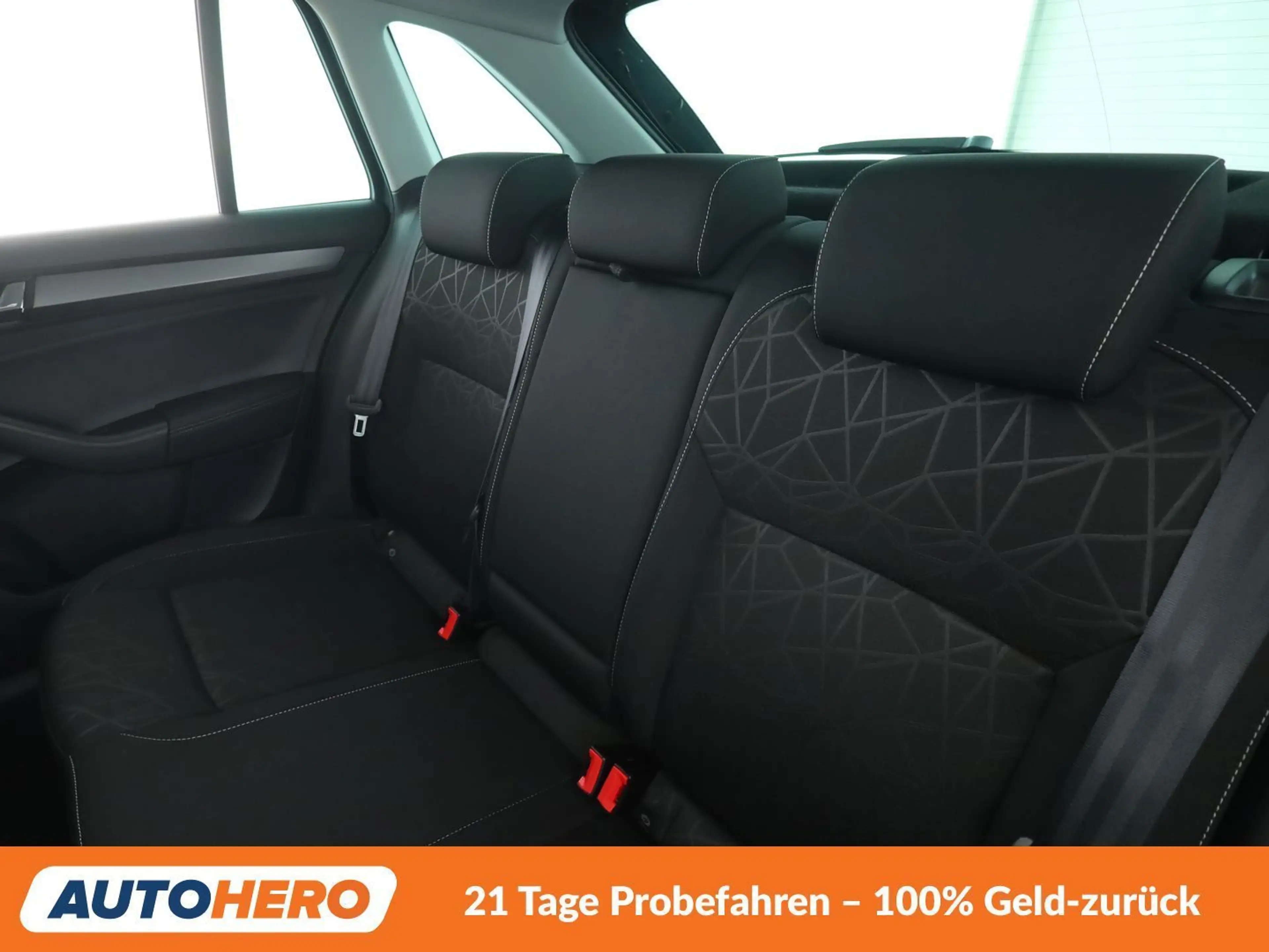 Skoda Rapid/Spaceback 1.0 TSI Clever Aut*TEMPO*PDC*SHZ*KLIMA* — photo 14