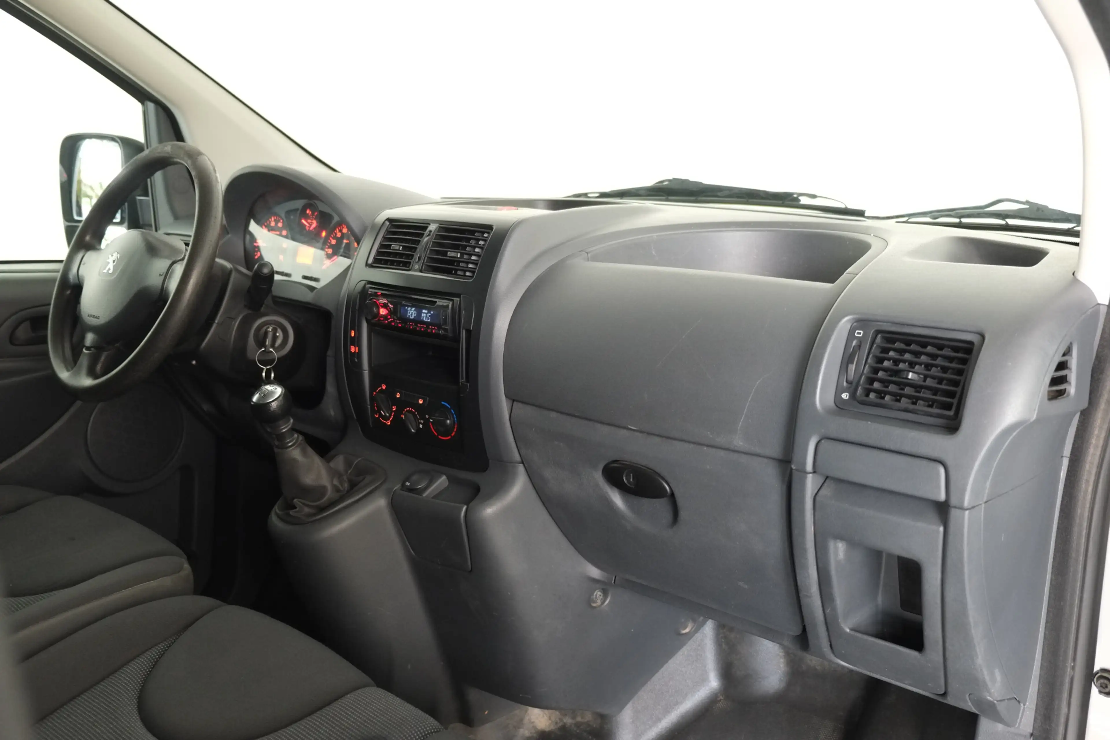 Peugeot Expert 229 2.0 HDI L1H1 / Schuifdeur Rechts / Radio / Ste — photo 4