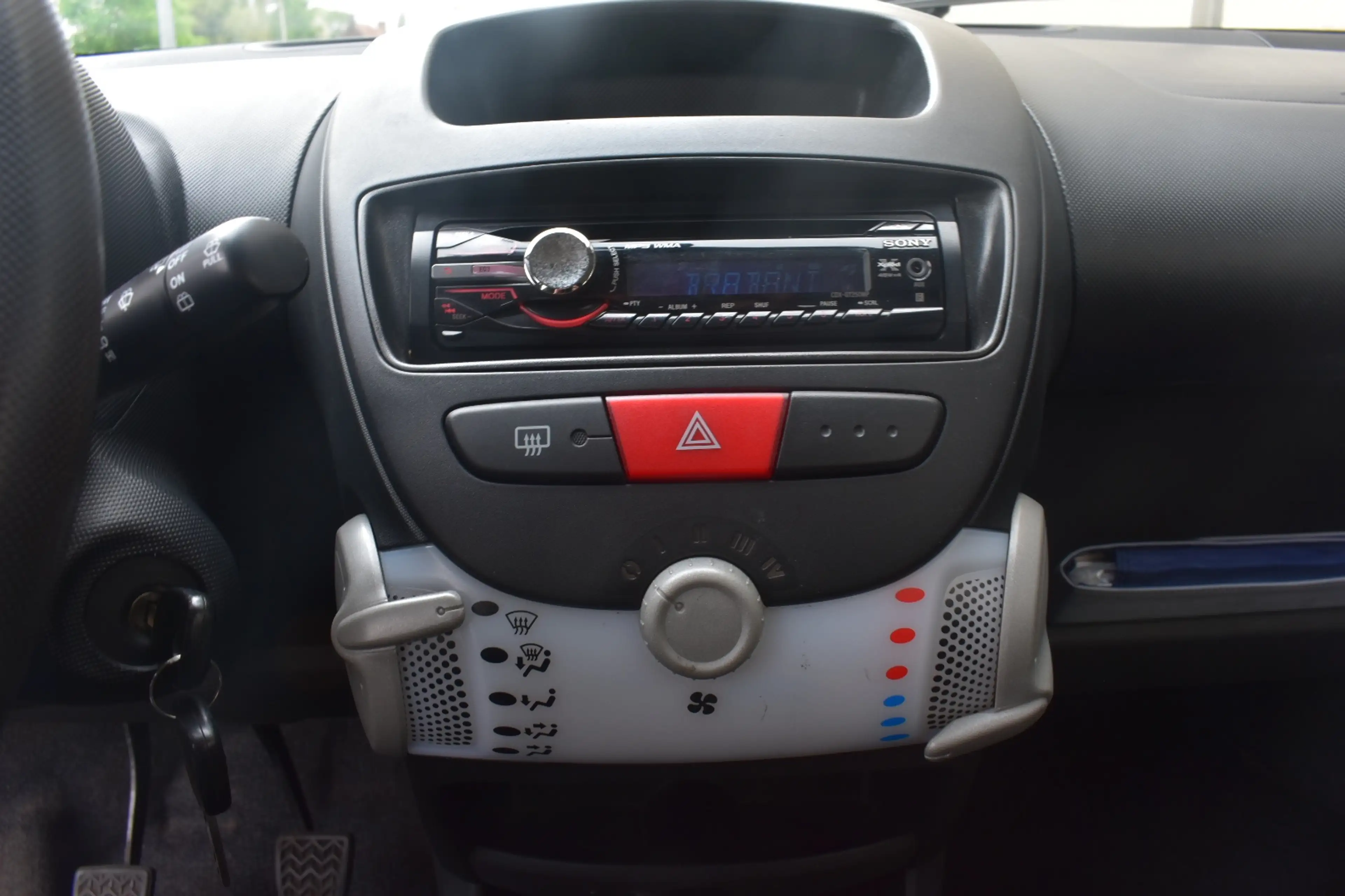 Peugeot 107 1.0i Access / Topstaat / Garantie — photo 14