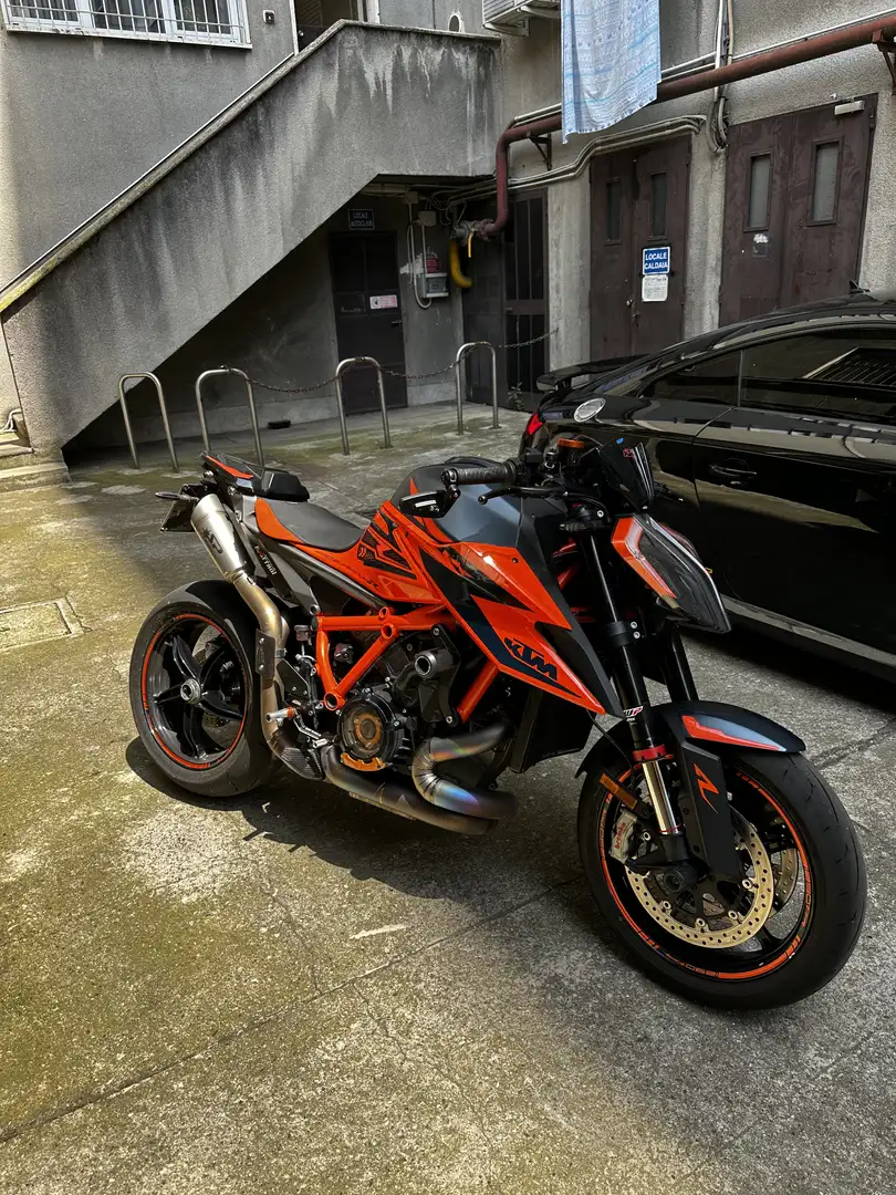 KTM 1290 Super Duke R 192 cv - 2