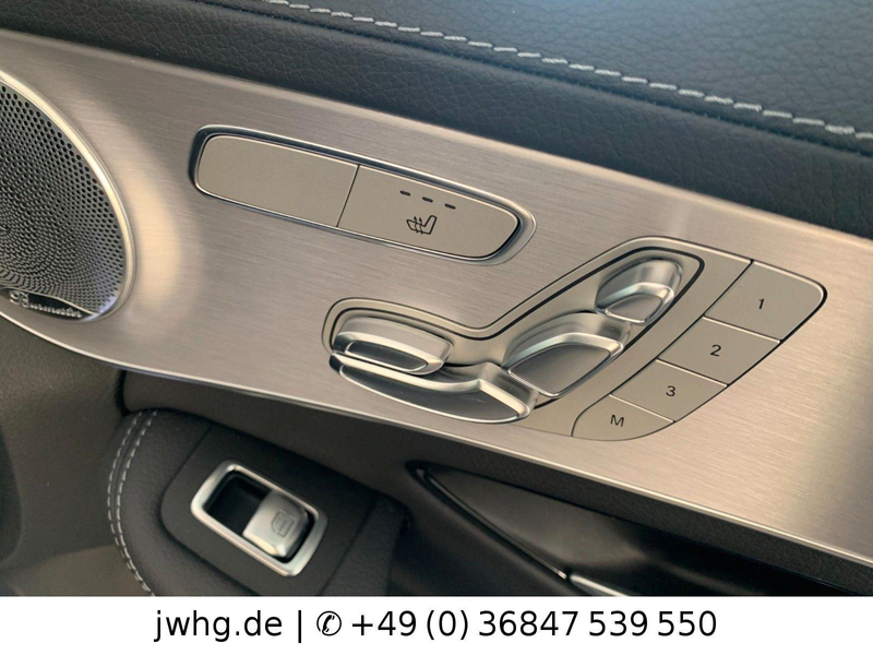 Mercedes-Benz C 400 Lim 4M AMG Virtual Distronic+ 360° HeadUP — photo 4
