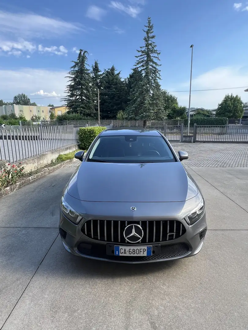 Mercedes-Benz A 220 Premium 4matic auto - 1
