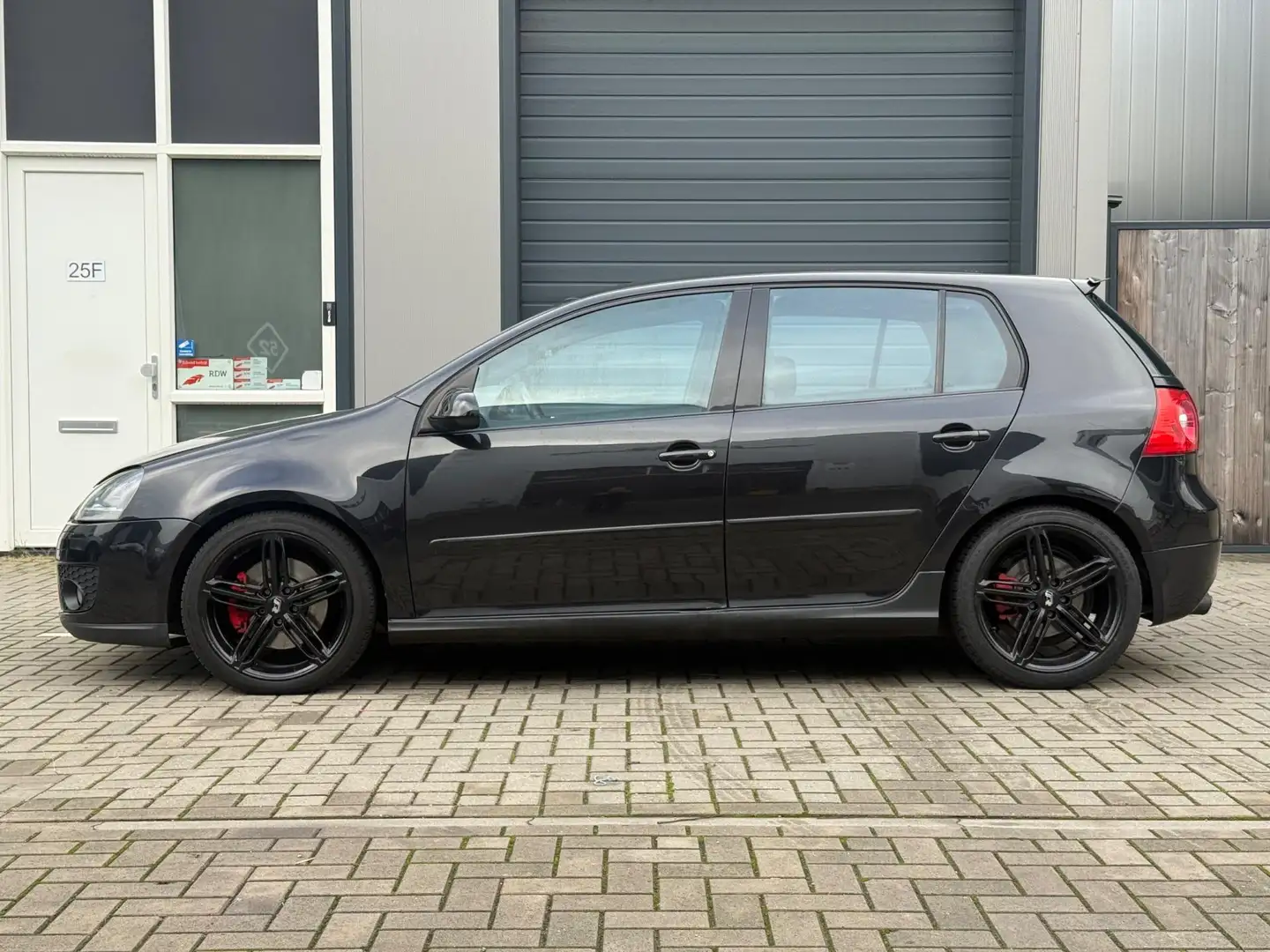 Volkswagen Golf GTI 2.0 TFSI 5Drs Airco Cruise RamAir SUPER AUTO! Black - 2